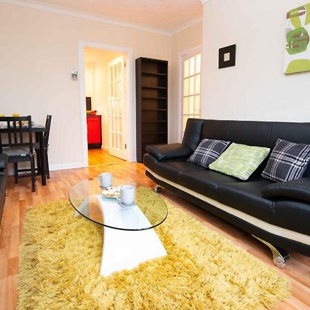 Premier - Chapel Apartment With Driveway! Cleland Eksteriør billede