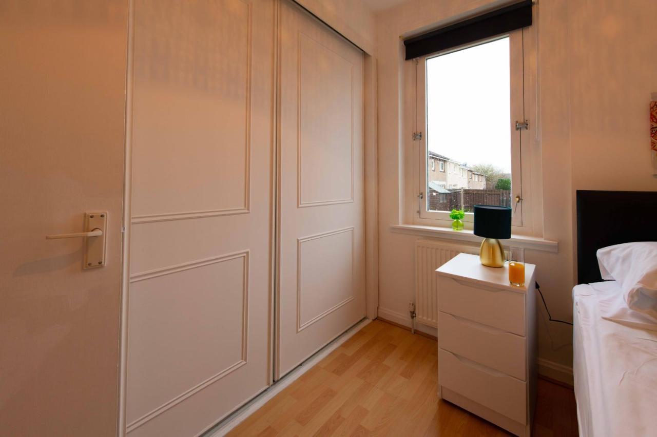 Premier - Chapel Apartment With Driveway! Cleland Eksteriør billede